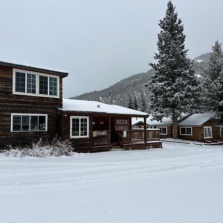 Deer Lodge Ред-Ривер Экстерьер фото